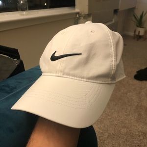Nike Dri-Fit Golf Hat